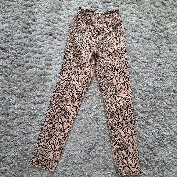 Divided | Tan & black cheetah print skinny women' Jean with stretchy waist - Picture 2 of 11